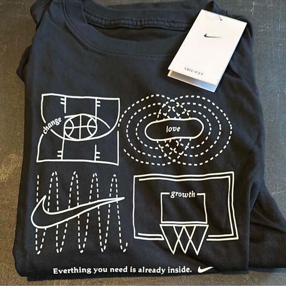 Nike Black Shirts & Tops Size Kids Large - Picture 2 of 3